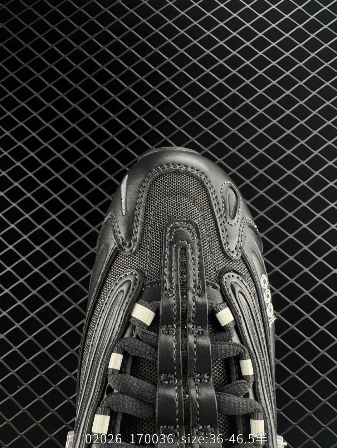 New Balance NB M1000